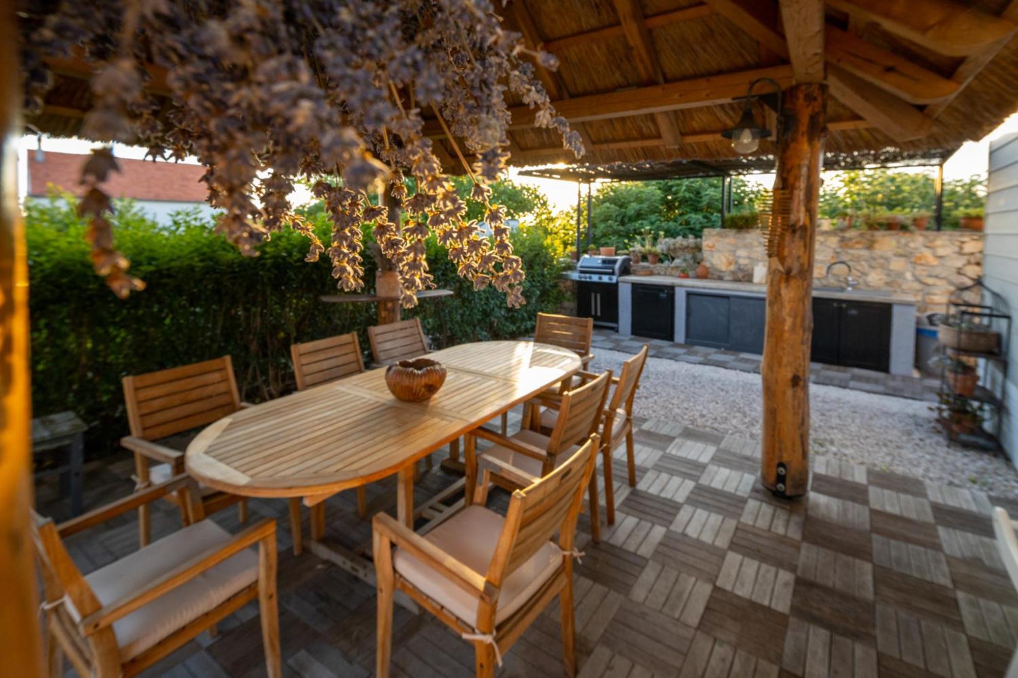 Vila Gallo Galovac  Exterior photo